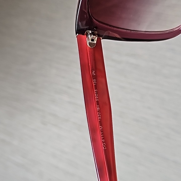 DOLCE GABBANA sunglasses - Picture 7 of 9